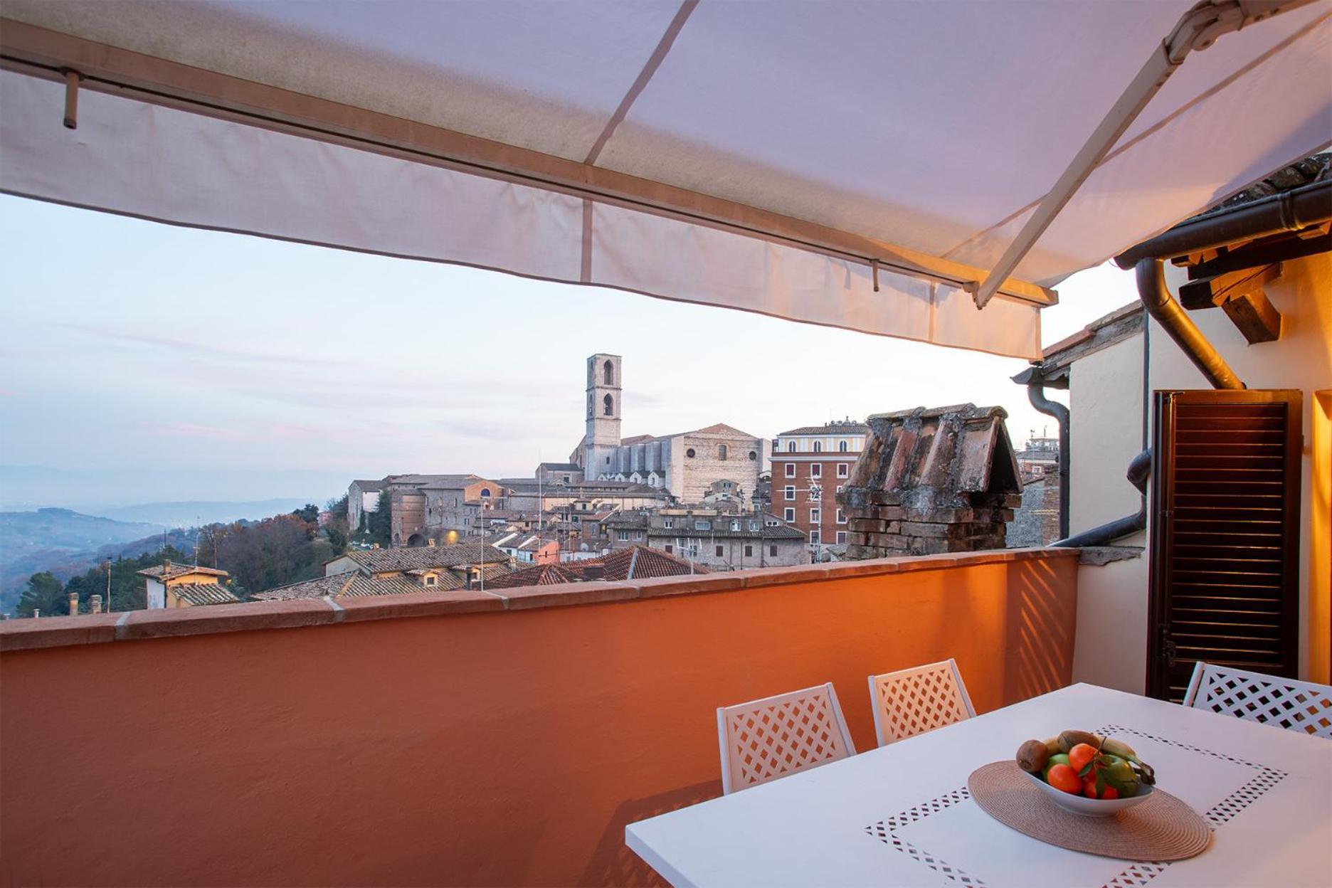 Panoramic Apt - A Due Passi Dal Centro - Italywego Perugia Buitenkant foto