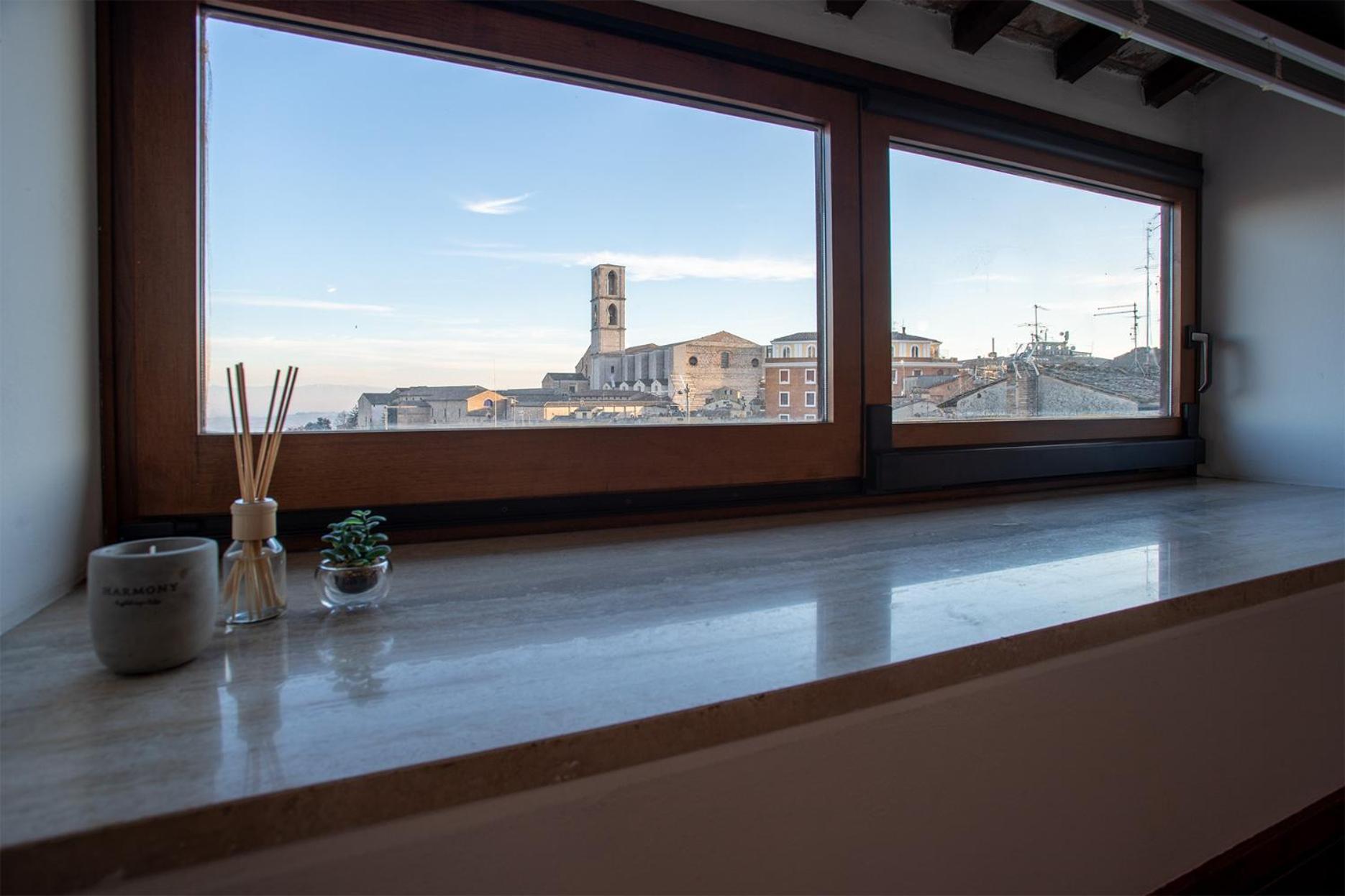 Panoramic Apt - A Due Passi Dal Centro - Italywego Perugia Buitenkant foto